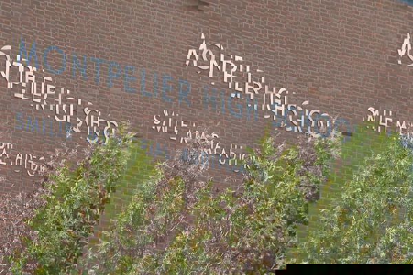 Vermont - Trường Trung Học Montpelier High School - USA